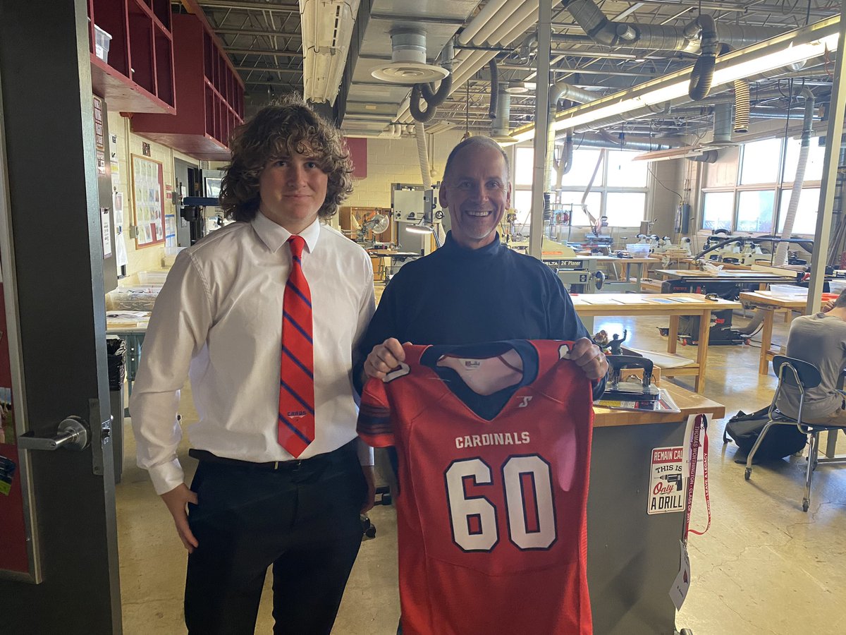 JoshInnes13's tweet photo. Teacher Appreciation Day! @TWHSFootball @coachpicetti https://t.co/1KZtb0y7AY