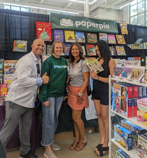 MclellandTj's tweet image. "Dive into the world of words at The Book Booth in the heart of the Utah State Fair! 📚🎪 Discover captivating stories, literary treasures, and your next great read. Immerse yourself in the magic of books! 📖🌟 #UtahStateFair #BookLovers #FairReads"