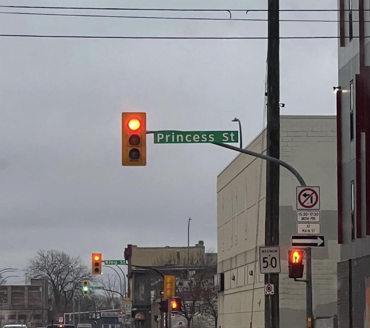 grillpill_'s tweet image. i went here and everyone knew you