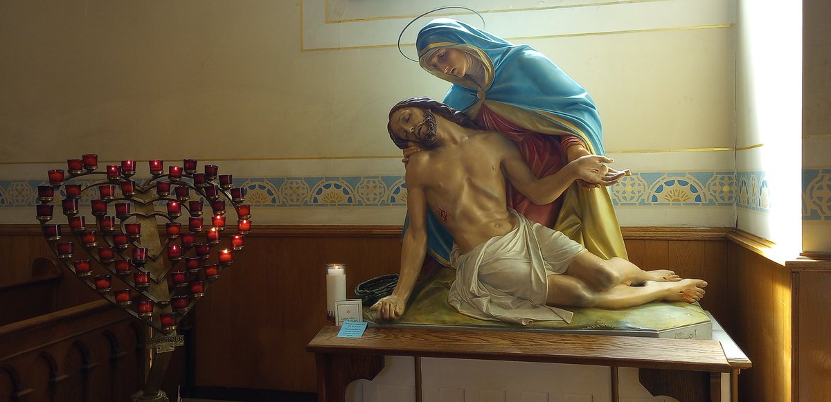 Pray for us, #OurLadyOfSorrows.