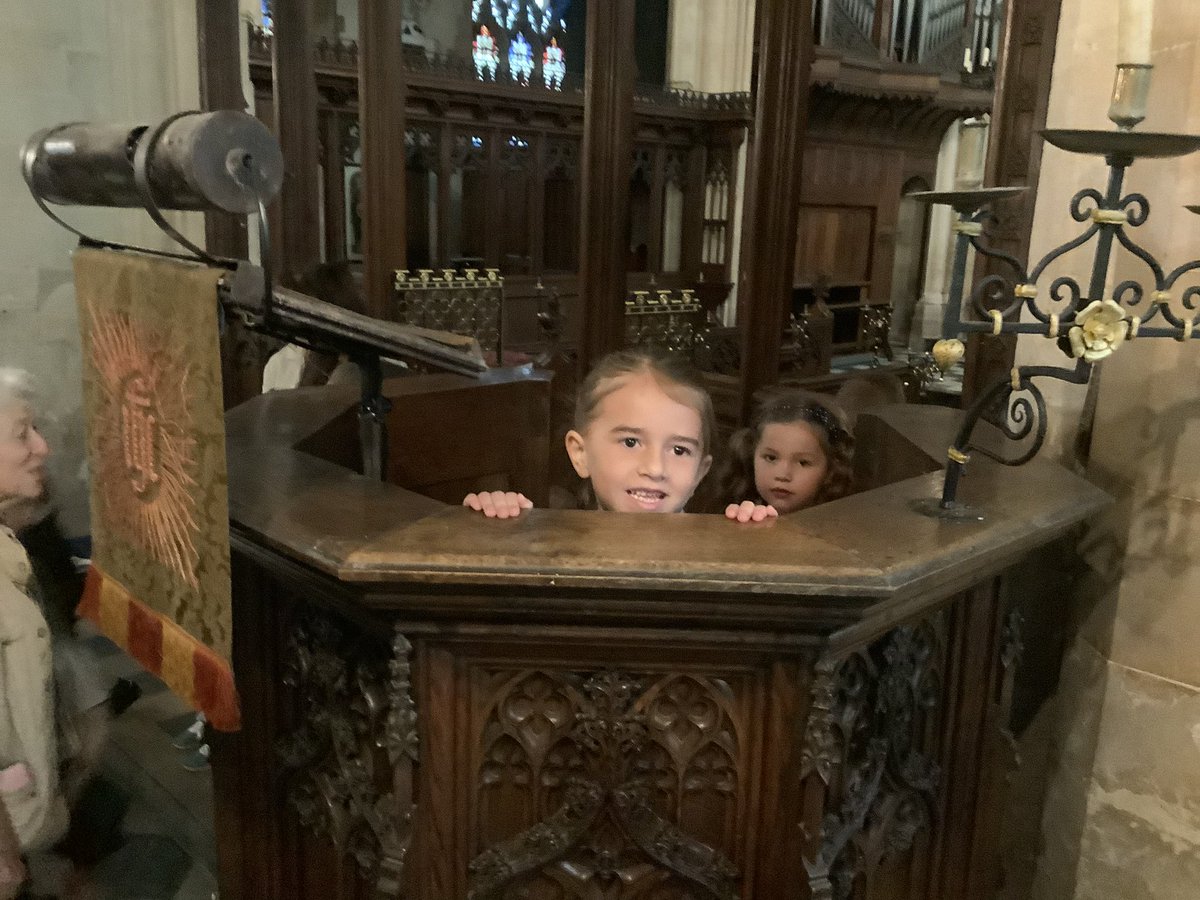 ClassPolarBears's tweet image. Thank you to all who attended our welcome service yesterday. The Polar Bears were invited to stay and look around our beautiful church. We couldn’t believe the wonders that we found!