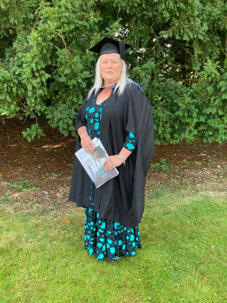 Emgilbert tweet media