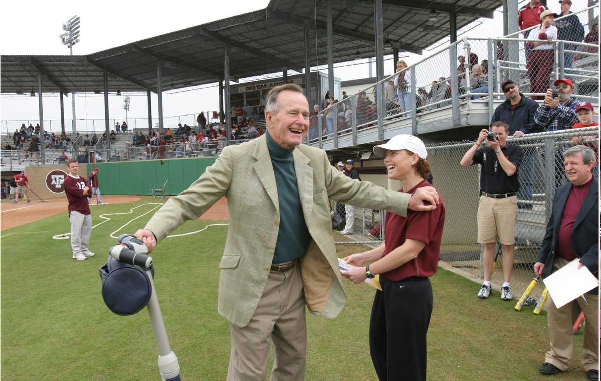 Ran across this pic this morning. I loved this man, who just happened to be the President of the United States. This career has brought me so much joy.