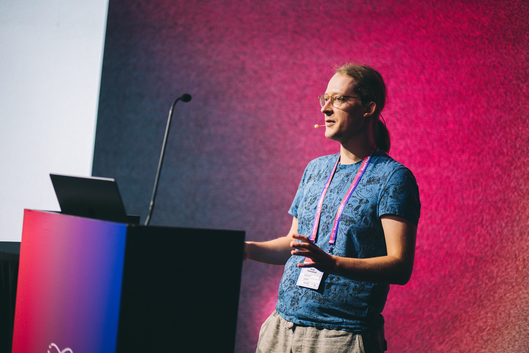 Radek Pietruszewski (@radexp) on Twitter photo Photos from <a href="/react_native_eu/">React Native EU is now React Universe Conf</a> have dropped! I look different than 4 years ago, many people didn't recognize me at first 😅 And my avatar is a complete lie. Photos from <a href="/react_native_eu/">React Native EU is now React Universe Conf</a> have dropped! I look different than 4 years ago, many people didn't recognize me at first 😅 And my avatar is a complete lie.