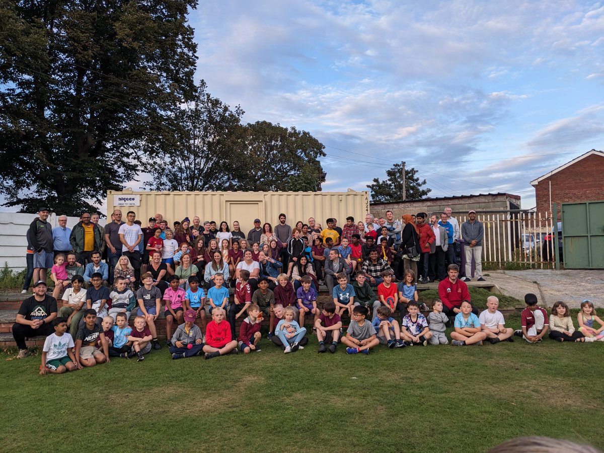 Another junior cricket season comes to a close with our annual celebration of junior cricket. Thanks to @pizzahut for catering, to all volunteers who made it happen. No awards every kid took away their own ball. 29 sleeps till we start indoor!