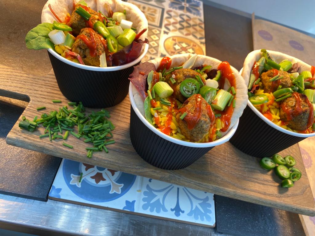 Perfect way to round off a week with fresh battered fish 'n' chips and falafel rice pots @officialhallx @LornaLBell @DBNutrition_ @mellorscatering