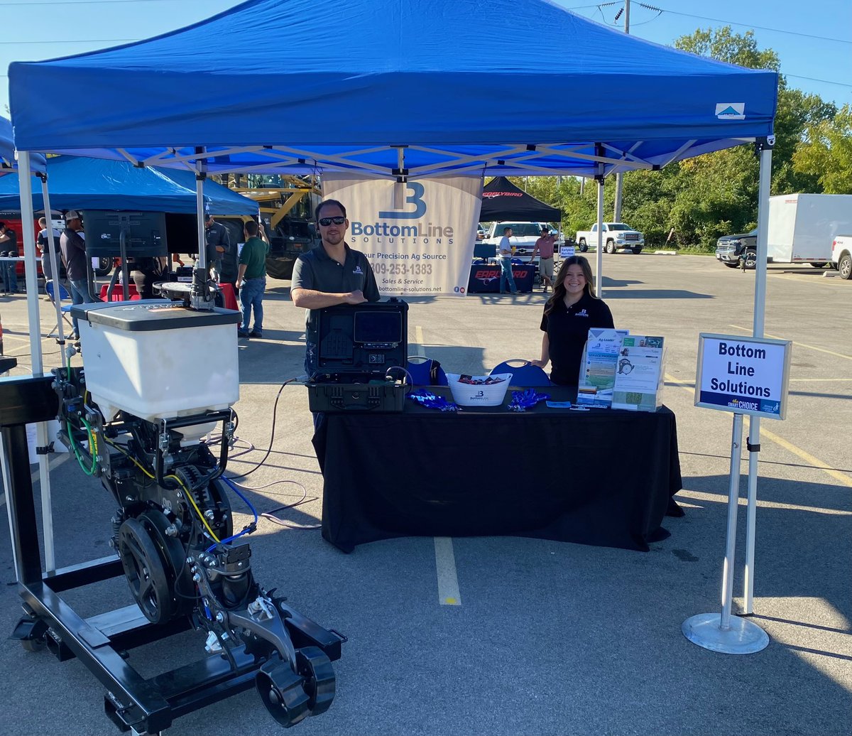 BottomLineSolu1's tweet photo. We had the pleasure in attending the @IllinoisCentral Ag Diesel Hort Career Showcase today. Investing in the future of our young people - it was a great turnout. Thank you ICC for this opportunity!
#BLSyourPrecisionAgSource
#TrustBLS https://t.co/r4BfCMuV3F