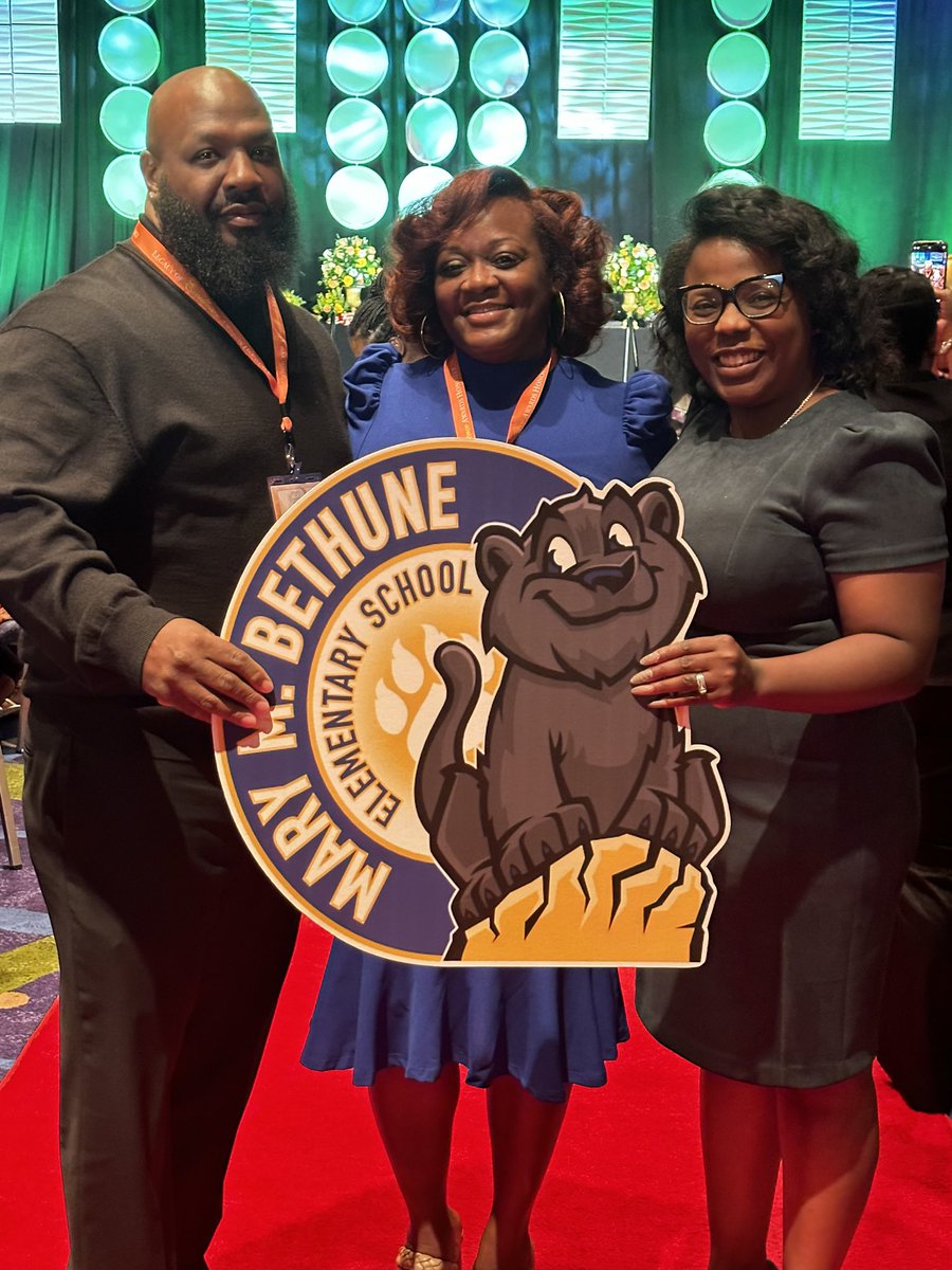 Mary M. Bethune Elem tweet media