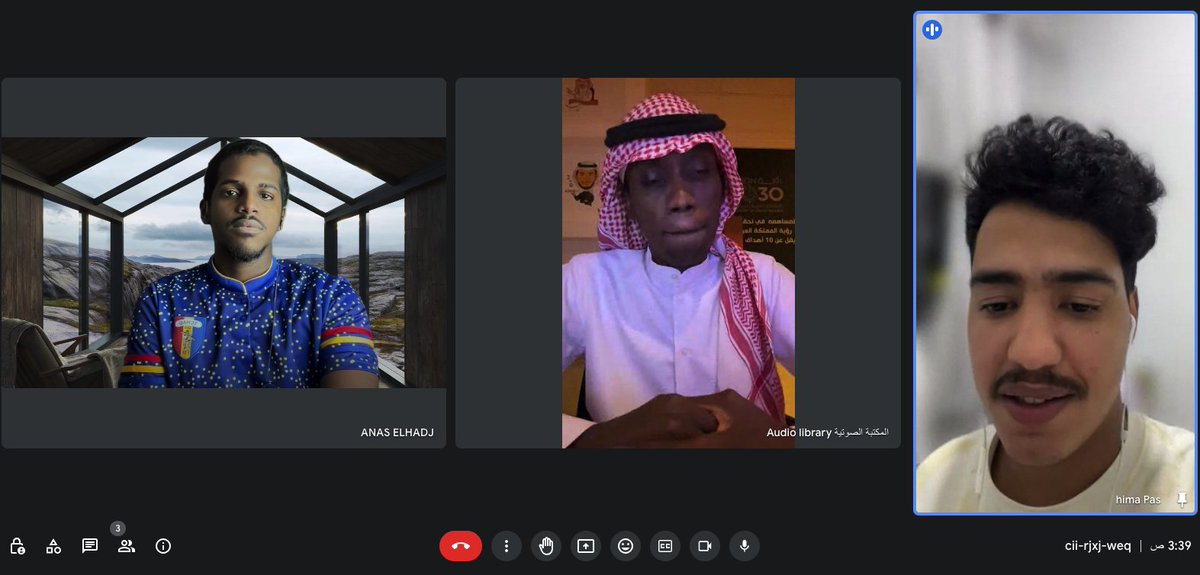 ahamed_abusamra's tweet photo. في لقاء ماتع جمعني بـ #أنس_الحاج و #إبراهيم_الأمين عبر تطبيق #google_meet حيث تبادلنا الحديث حول شغفنا المشترك في الإعلام الرقمي وشبكات التواصل الإجتماعي.
إبراهيم أنشاء قناة على #يوتيوب وحقق 259 ألف مشترك فقط في 4 أشهر، براڤو يا هيما ومزيد من النجاحات 👏
@brrhome_22
@Anl7j https://t.co/06ucfG8Kjb