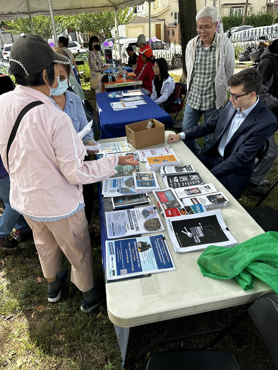 Grateful to @HCS_Homecrest for inviting my office to participate in their Annual Health Fair! 🏥 Community engagement is at the heart of all we do, and we look forward to more collaborations in the future! 🤝 #CommunityFirst #HealthFair