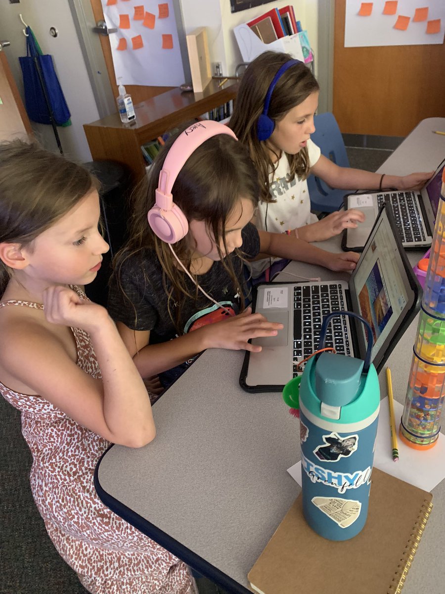 MrsCarpel's tweet image. I learned about islands, cliffs, deserts and canyons on my #learningwalk through @_neubertr and Ms. Lauer’s 3rd grade today! Students inquired about their chosen landform and get to choose how they share the information with classmates. #pyp #inquirybasedlearning