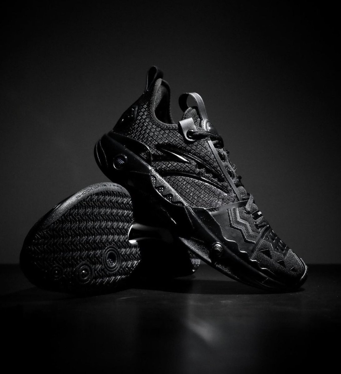 Nice Kicks tweet media