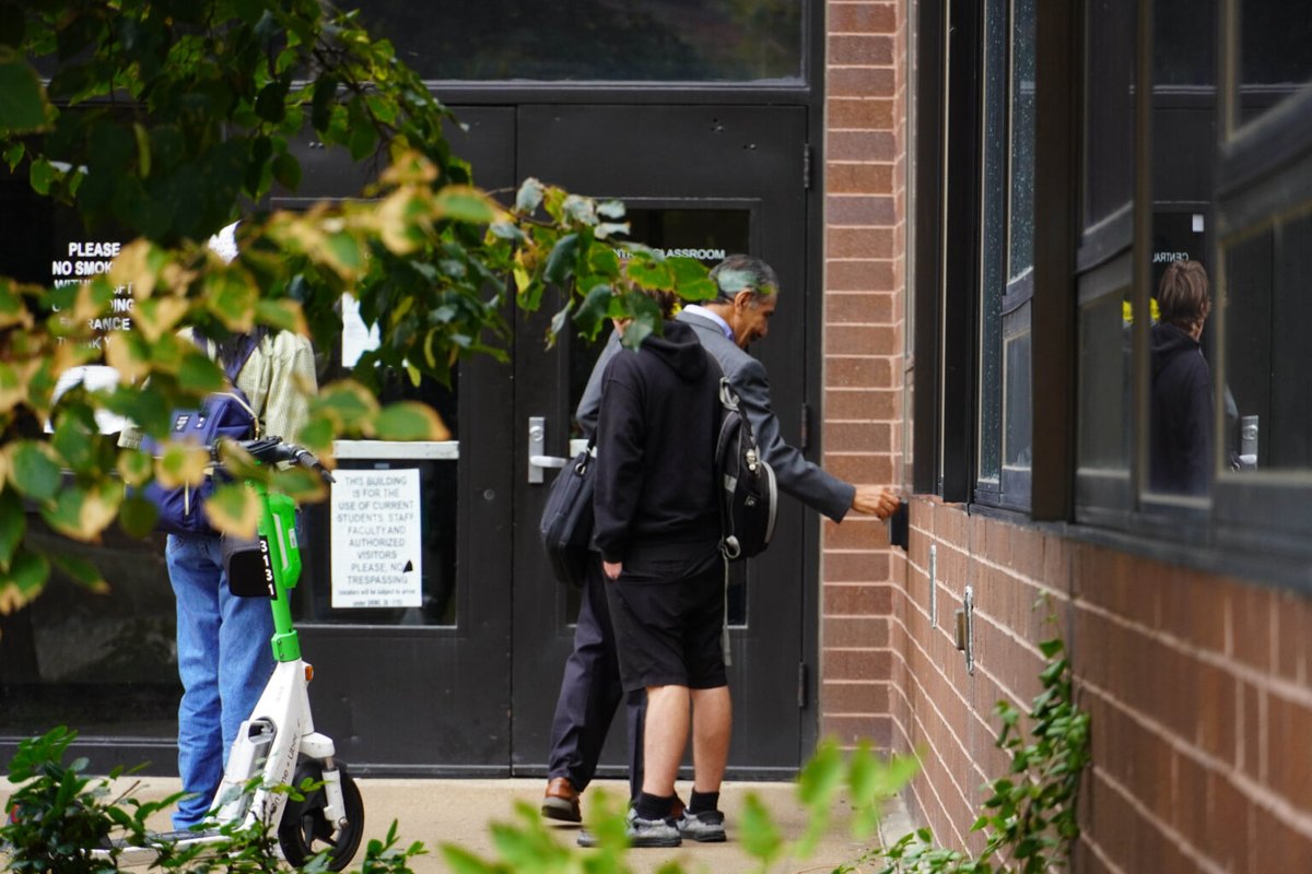 The Metropolitan tweet media