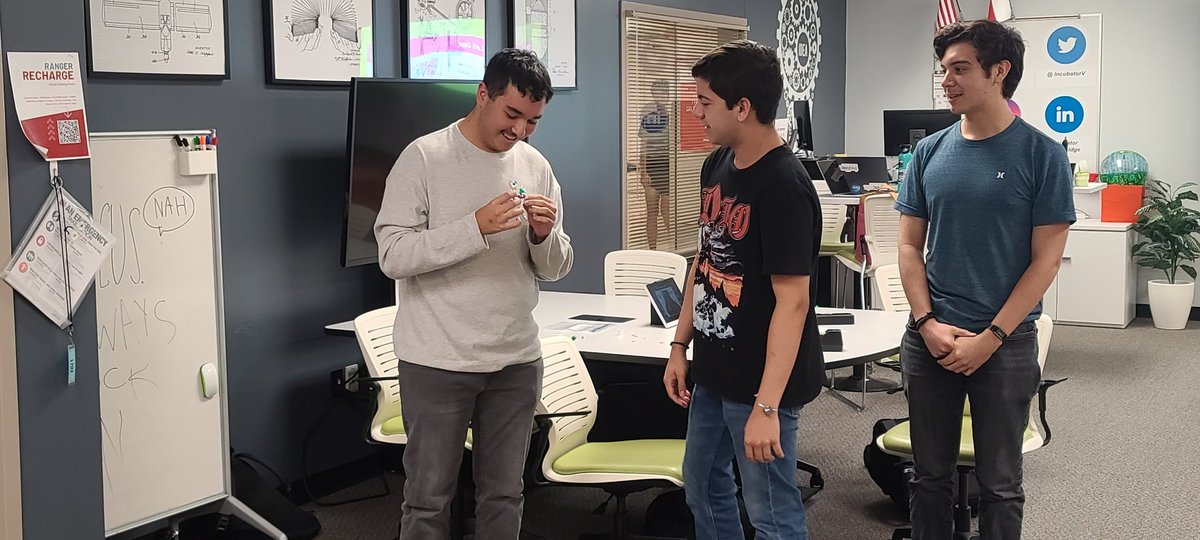 Incubator_Vistaridge tweet media