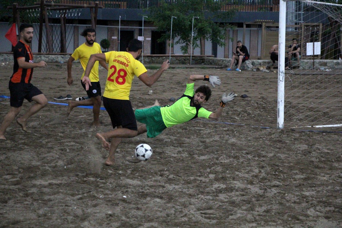 Heyecanla beklenen Plaj Futbolu turnuvası denize sıfır noktada, Plajlar Bölgemizde başladı. 🥅