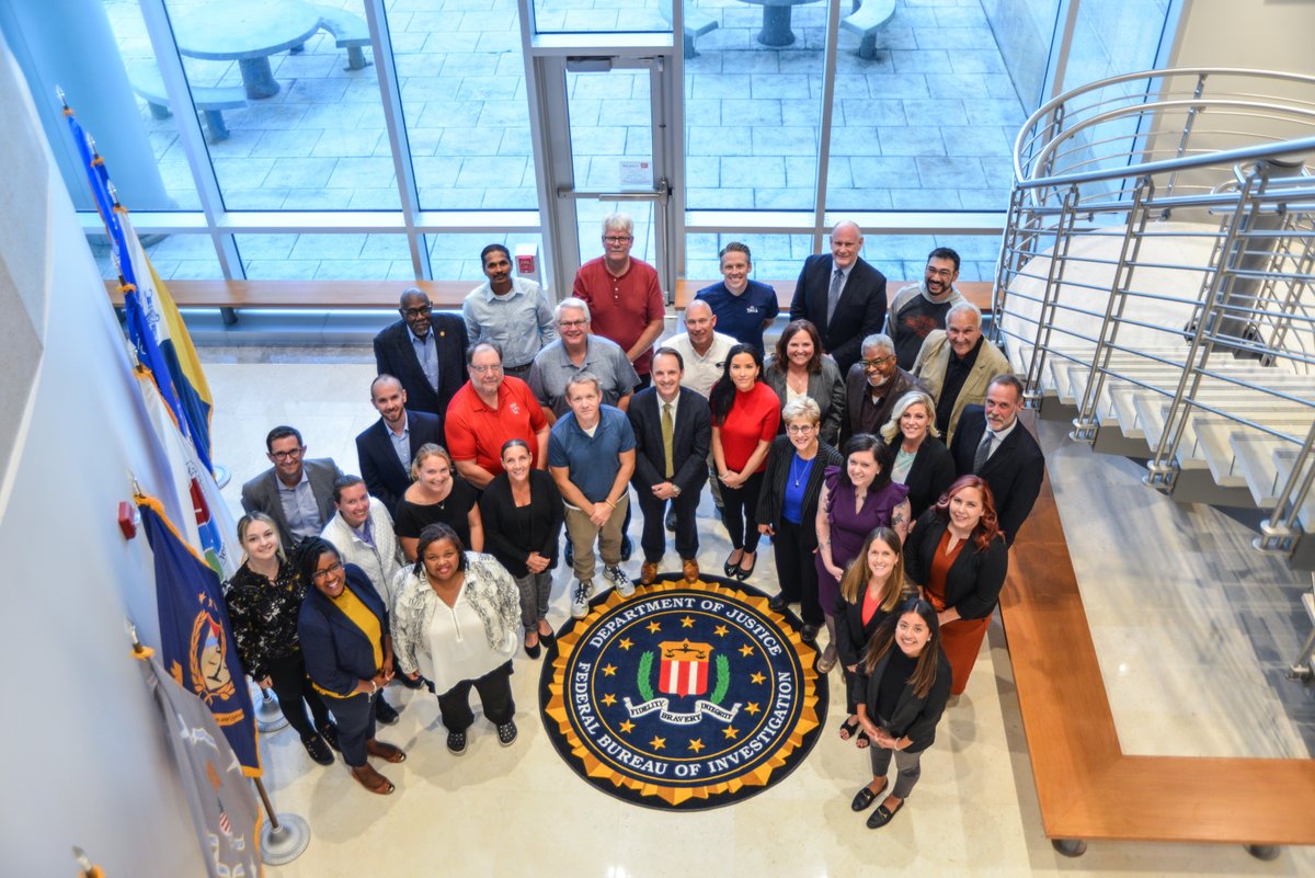 FBIMilwaukee's tweet photo. This week, SAC Michael Hensle welcomed the newest class of community leaders to join the #FBIMilwaukee #CitizenAcademy! From faith-based orgs to media reps &amp; biz community partners, these enthusiastic individuals will learn about the priorities and mission of the FBI. https://t.co/g1LWm56MmJ