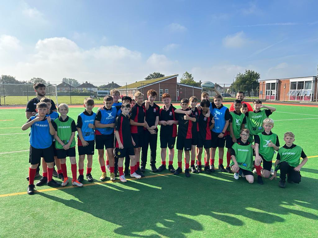 BrisBearsFound's tweet image. What a start to Friday with our first #ProjectRugby session at @_TKASA brilliantly supported by ⭐️ Scheme and the quality Year 8️⃣ lads.