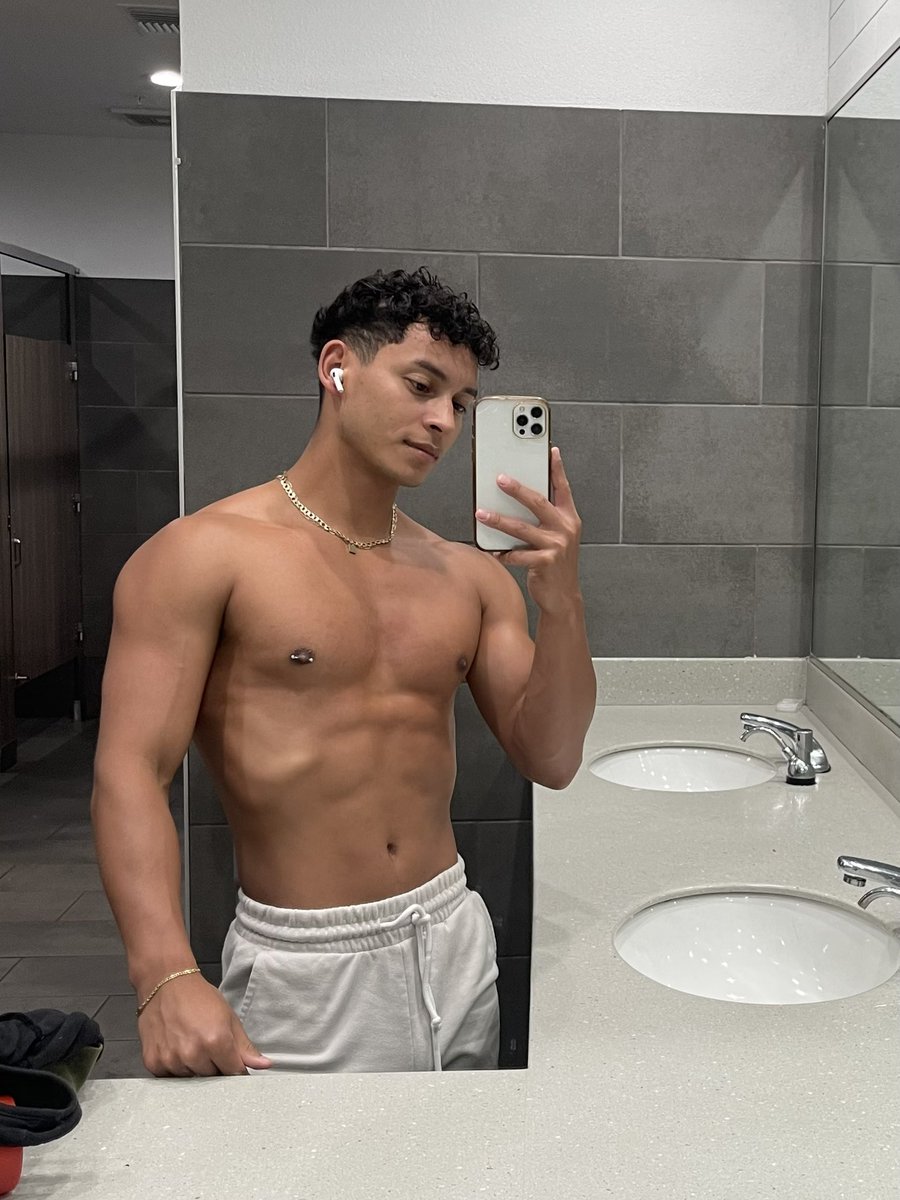 Feed me t.cowrESUUBRTd 