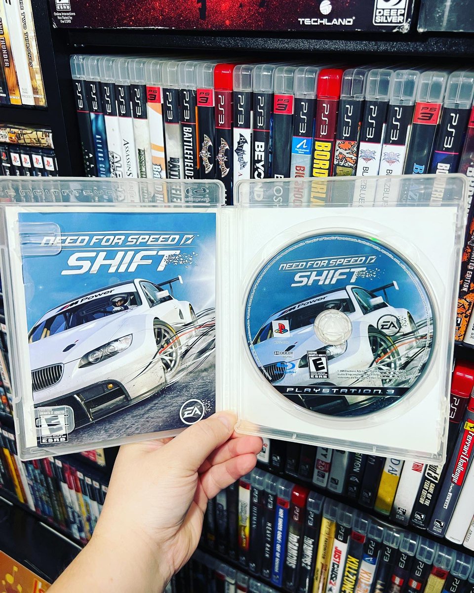 GamerAhmer's tweet photo. 14 years ago today Need For Speed Shift released on the PlayStation 3! Have you played this game in the series? #playstation #playstation3 #ps3 #ps3games #videogames #gameroom #gamer #gaming #games #gamerahmer #needforspeed #needforspeedshift #racinggames #onthisdayingaming https://t.co/zzgs7ftwxB