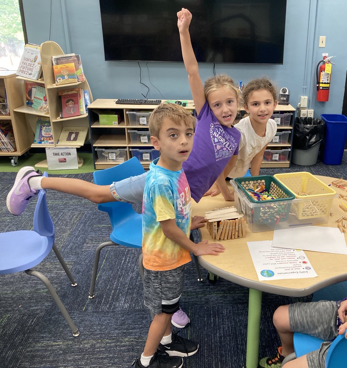 Hubbard Library Media Center tweet media