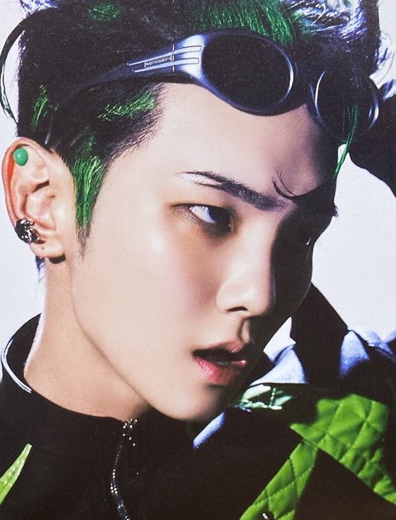 kbmthinker's tweet image. woah