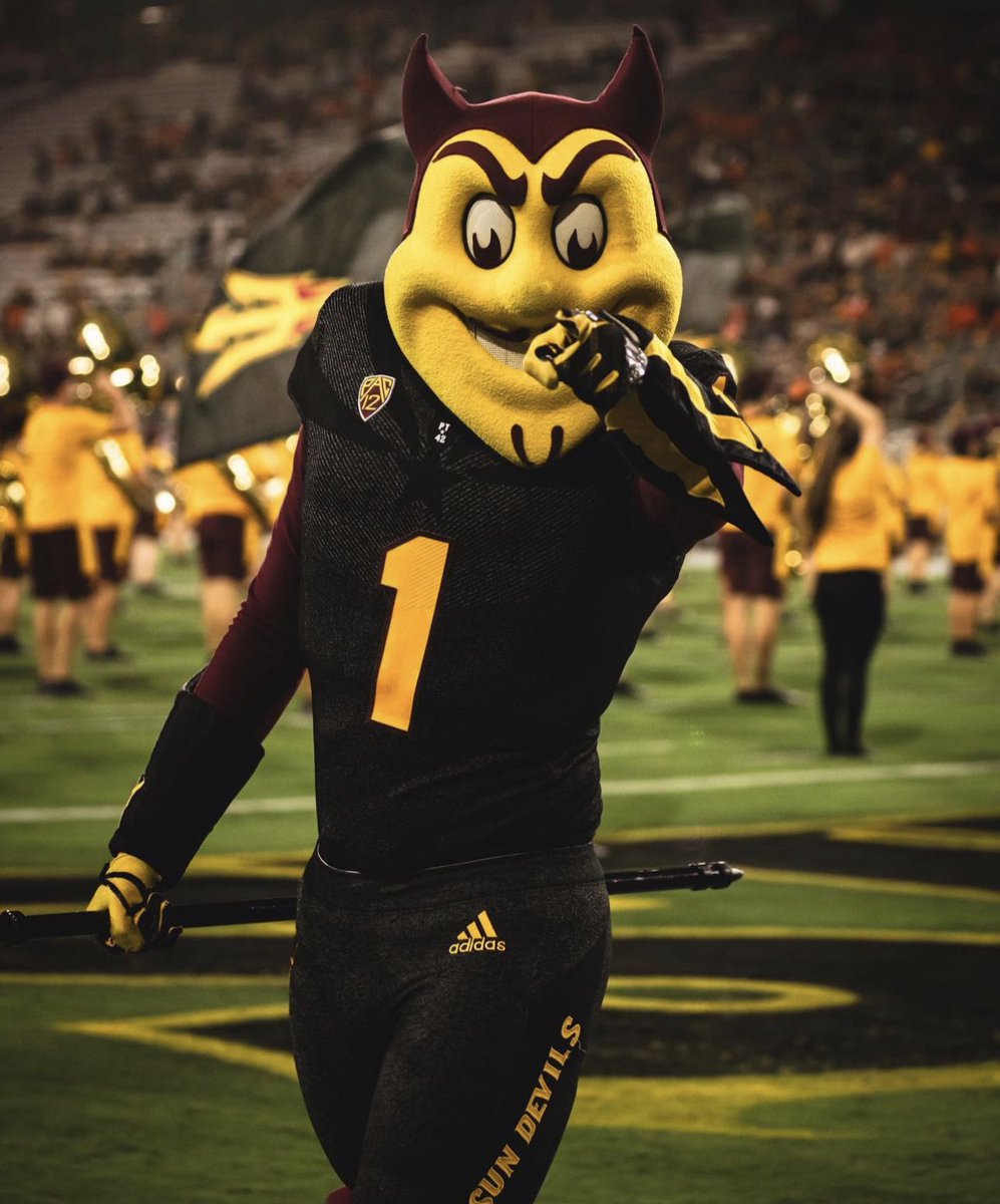 SparkySunDevil's tweet photo. I need a playlist for tomorrow, drop your song recommendations down below ⬇️

#ForksUp #O2V https://t.co/BbdxS39JU6
