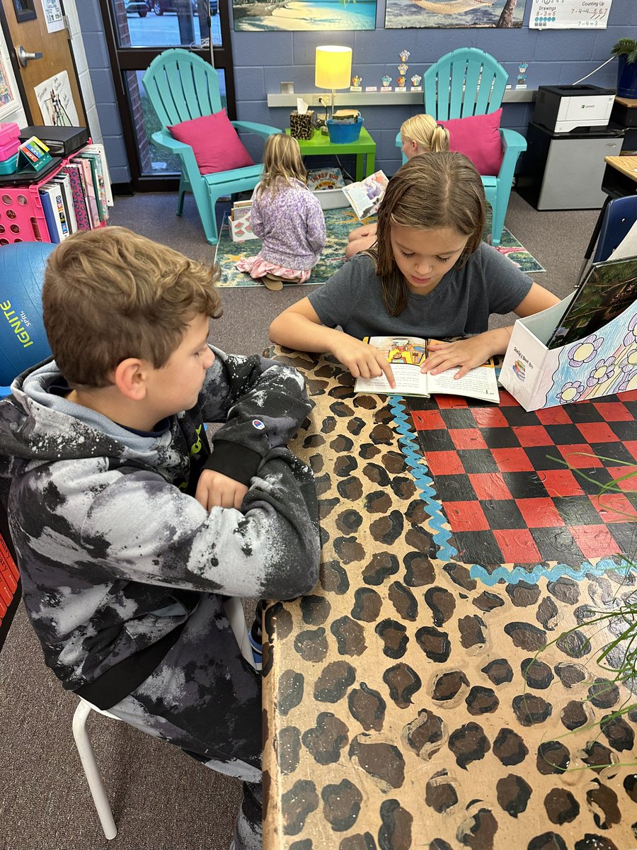 Vaughan Second Grade tweet media