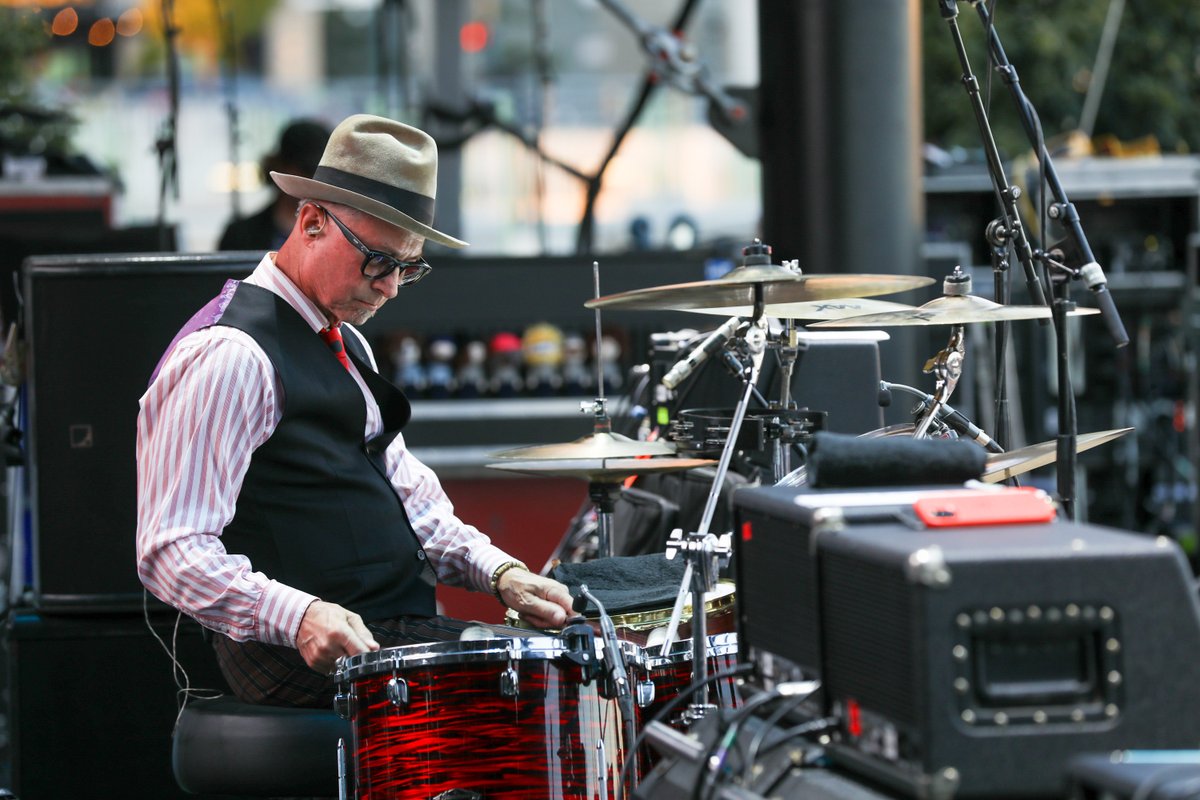 Patti Smith has the power 🙌

#NTLHC

📸 by Keith Klenowski