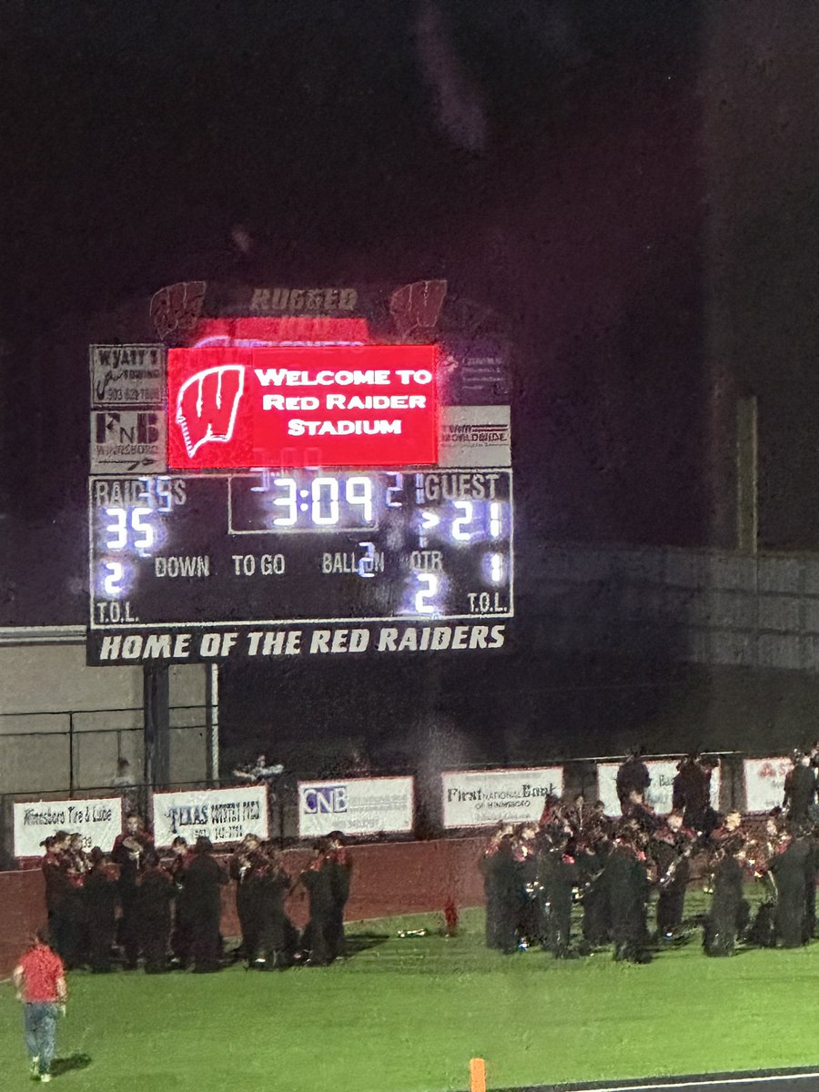 coachrpayne's tweet image. Got time for one more !!!
#ruggedred #hoco #rollingred