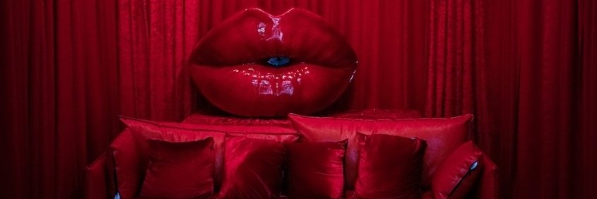 The best kept secrets, are the darkest secrets. The secrets no one can capture, because your demons already guard them. 
#quote #dark #BookRecommendation #darkromance #gamergirl #coloradogirls #milehighcity