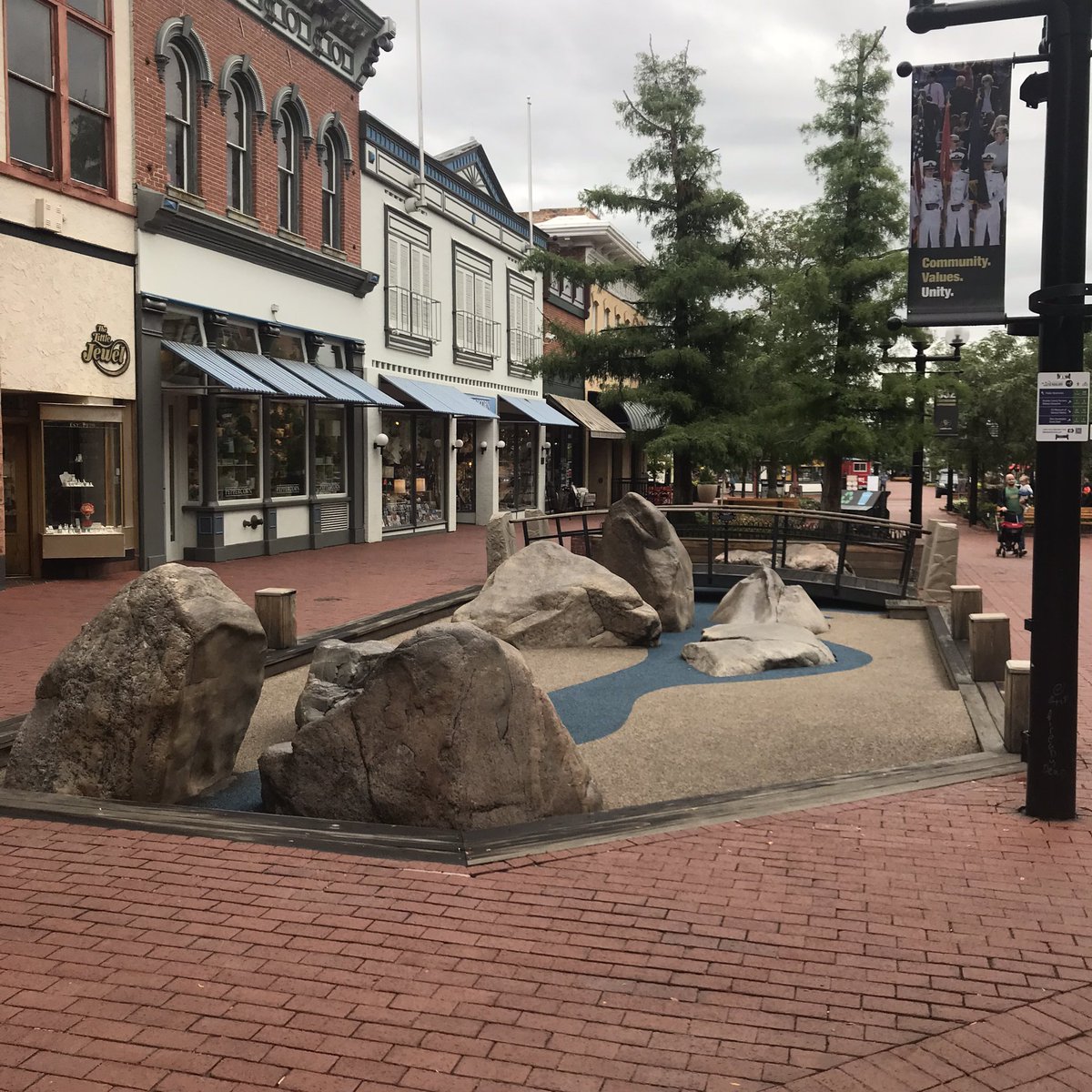 Donald Sinner tweet media