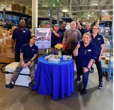 ExchangeAssoc's tweet photo. Thank you for all you do to make the Exchange mission possible! ๐#NationalTruckDriverAppreciationWeek #MilesOfGratitude #WeGoWhereYouGo
๐ @ExchangeTravis
๐ธ Email your high-res #NTDAW23 photos to exchangepost@aafes.com. https://t.co/K5YyRqmYql