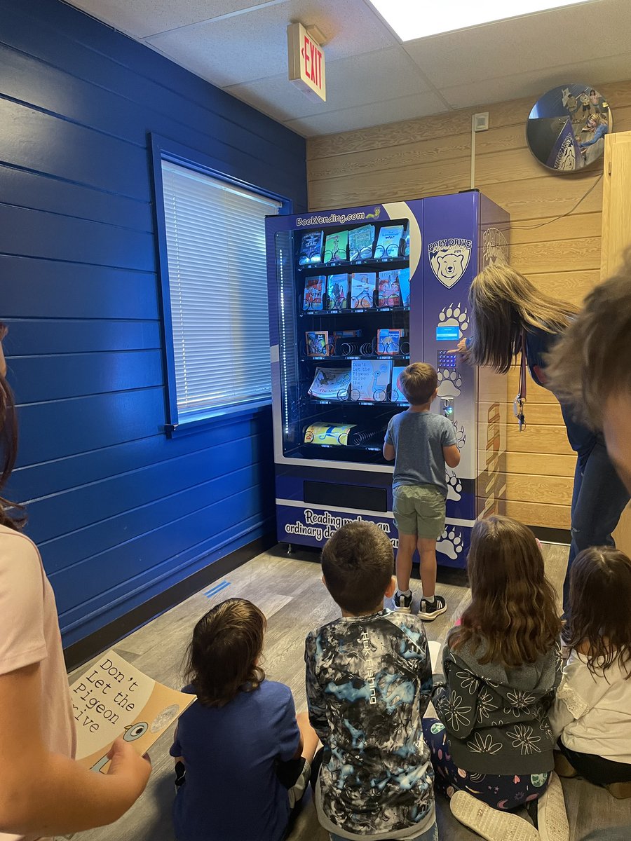 Traci Piltz 💛✨ tweet media