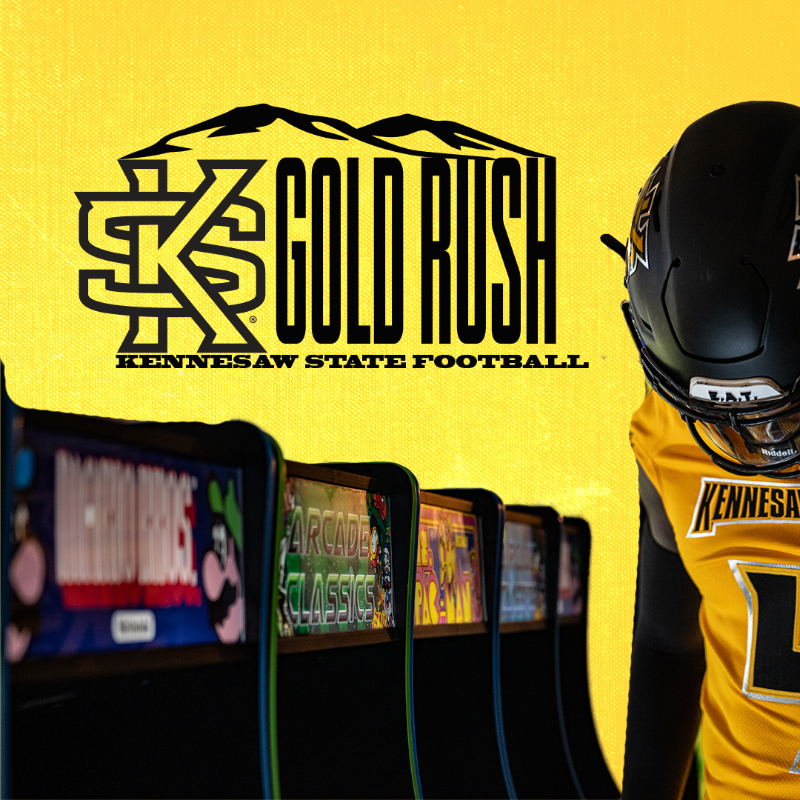 kennesawstfb's tweet photo. 𝐆𝐎𝐋𝐃 >>

BTW 🆓 Gold Shirts and Towels will be available while supplies last, so get there early ⏰

#GoldStandard | #EAT