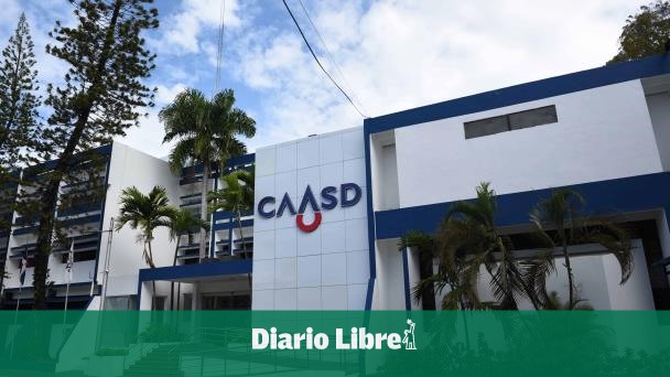 DiarioLibre's tweet photo. 🌇 |#CiudadDL| Continúa en aumento producción de agua para el Gran Santo Domingo
🔗https://t.co/2vhKteIvJI
#DiarioLibre #ProducciónDeAgua #StoDgo #Galones https://t.co/ewYMYccsKD