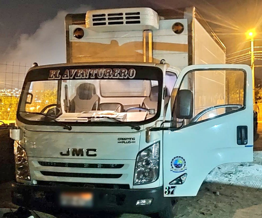 PoliciaEcZona9's tweet image. #UIO || Durante operativos policiales ejecutados en San Juan de Calderón, dejaron como resultado la recuperación de dos vehículos reportados como robados.

#NuestroTrabajoContinúa