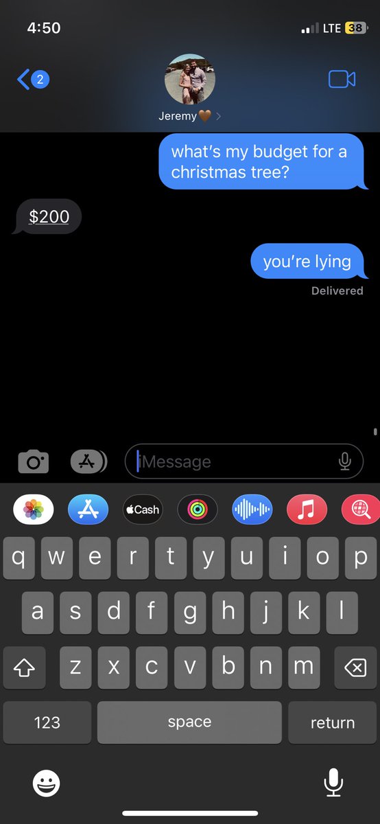 _haileyyy618's tweet photo. what it’s like living with the grinch.. https://t.co/kMQRnSargj