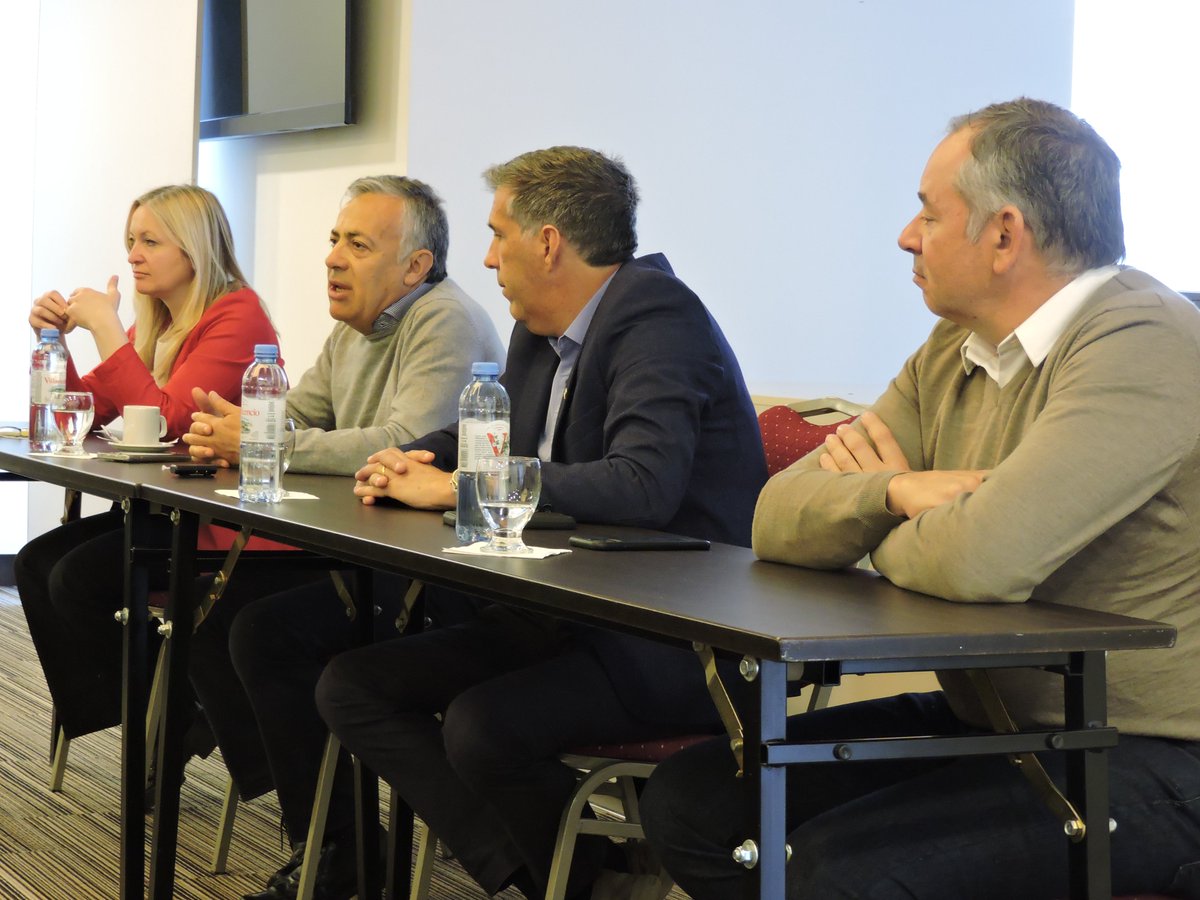 En el día de hoy recibimos al candidato a gobernador
<a href="/alfredocornejo/">Alfredo Cornejo</a>
del espacio político @frentecambiamza
Expusimos las problemáticas del sector, escuchamos sus propuestas y tuvimos una enriquecedora interacción en pos del progreso del turismo de la provincia.  #AEHGA #Mendoza