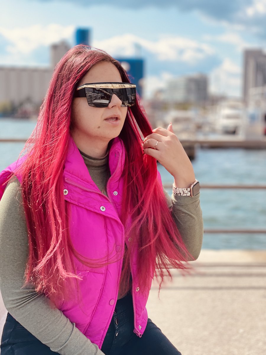 Kristina Azarenko Sparks 💬 tweet media