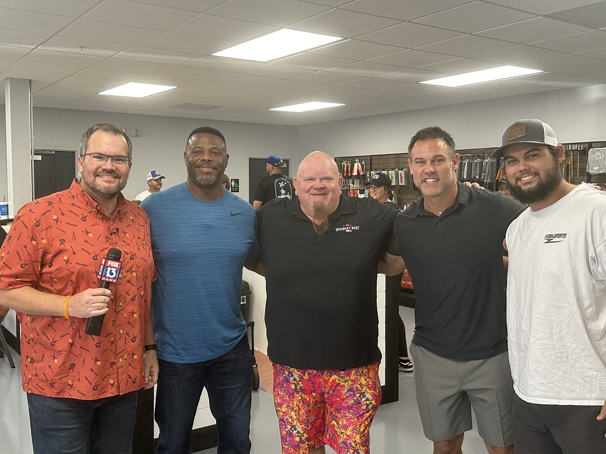 Mike Alstott tweet media
