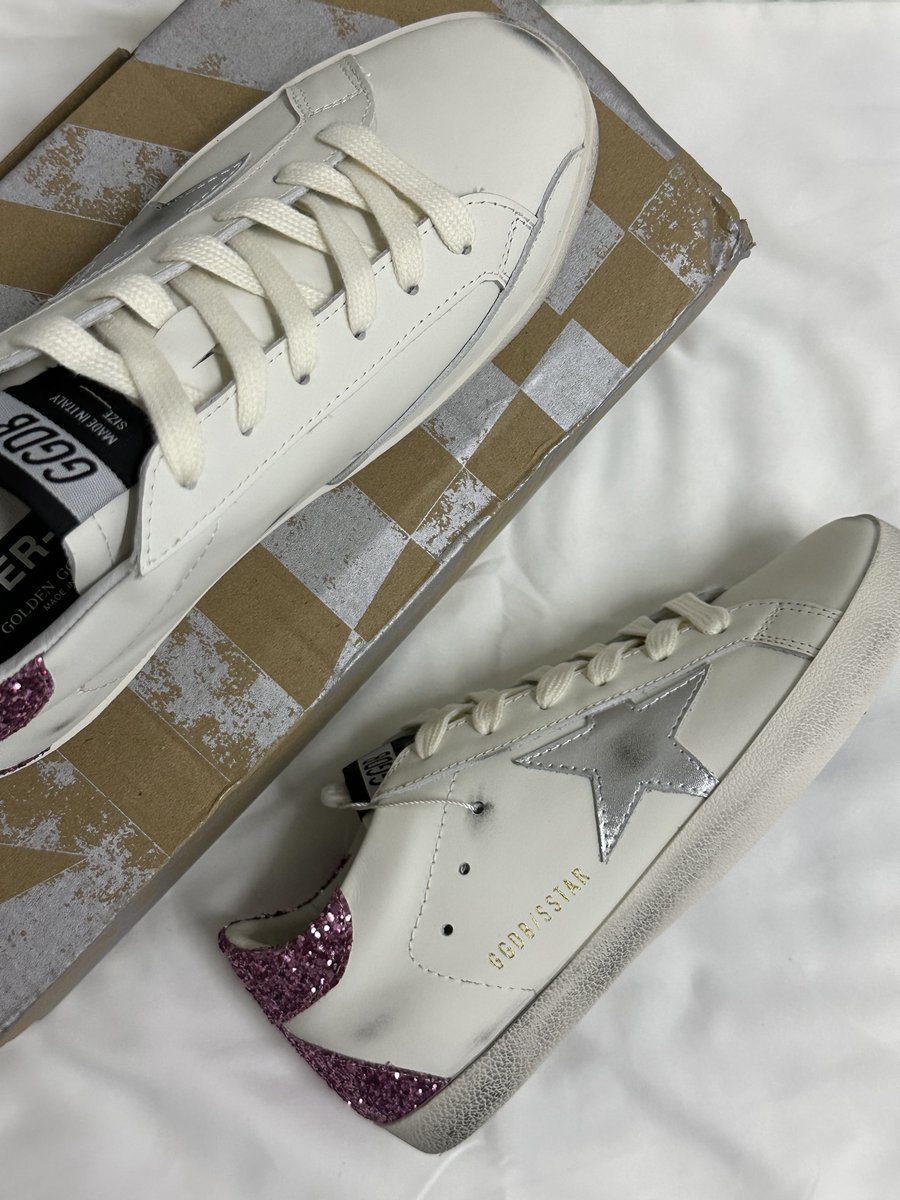 _BAHI1_'s tweet photo. .
.
Golden Goose 💜 https://t.co/iCphMoC4Gb