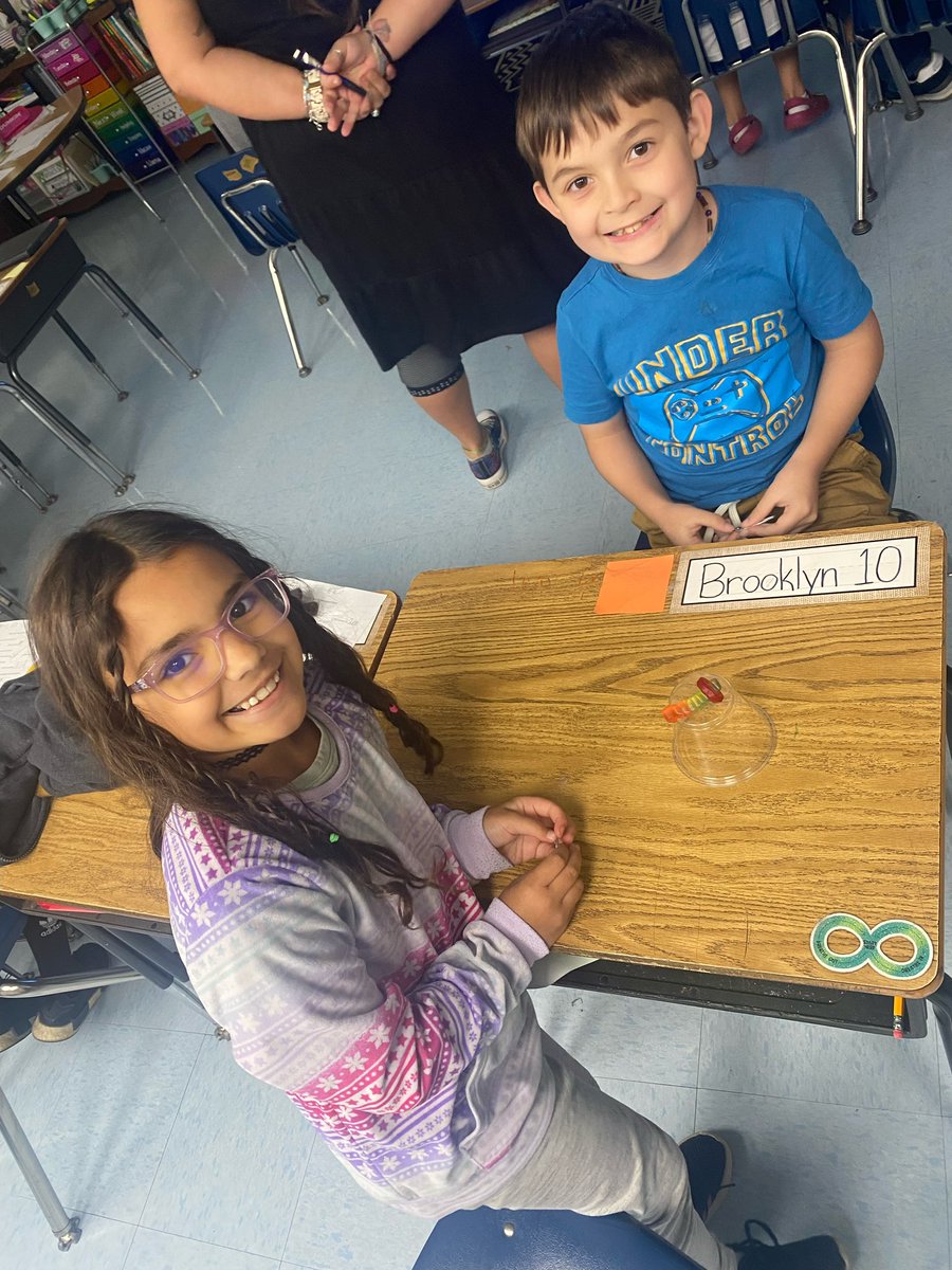 mrs_vanhout's tweet image. Shout out to Ms. Myszak’s 3rd graders - they SAVED FRED all while learning about scientific engineering processes! #HCSscience @barronknights  @LWyattHCS #weareHCS @HamptonCSchools