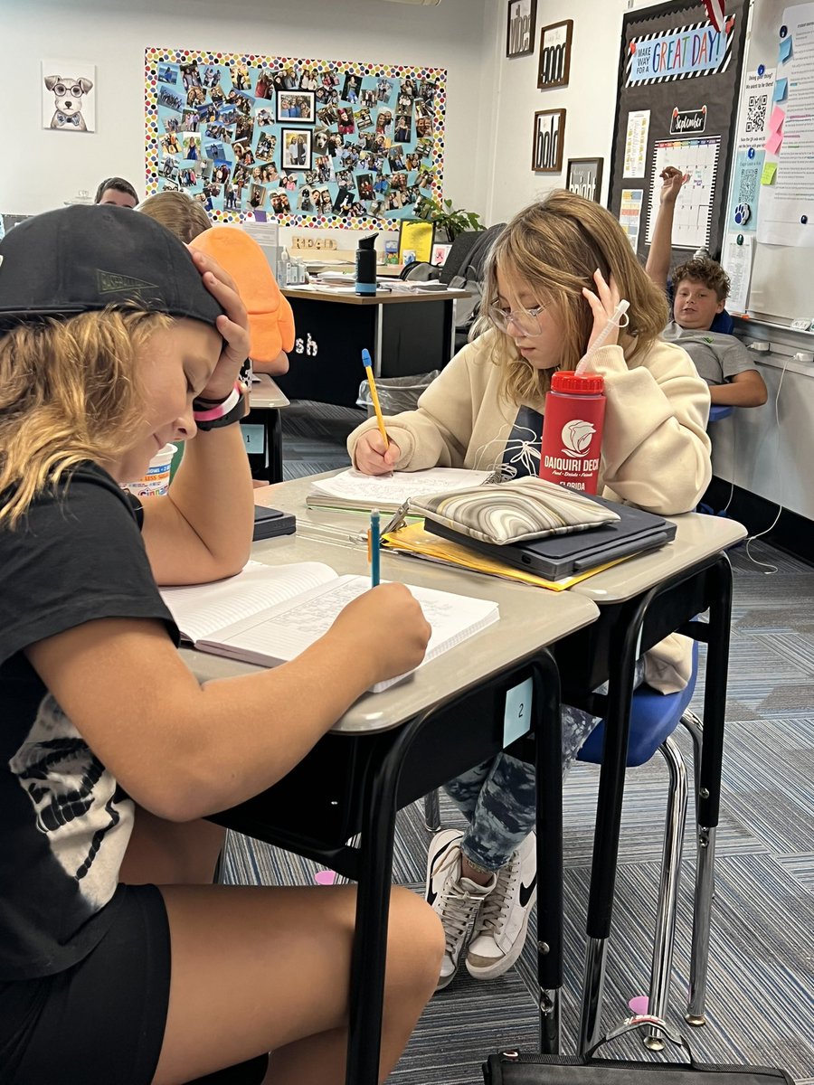 Ms_Rush_MES's tweet photo. Began writing our personal narratives! I am so proud of what they have already written! #proudteacher https://t.co/3fbhrklj4R