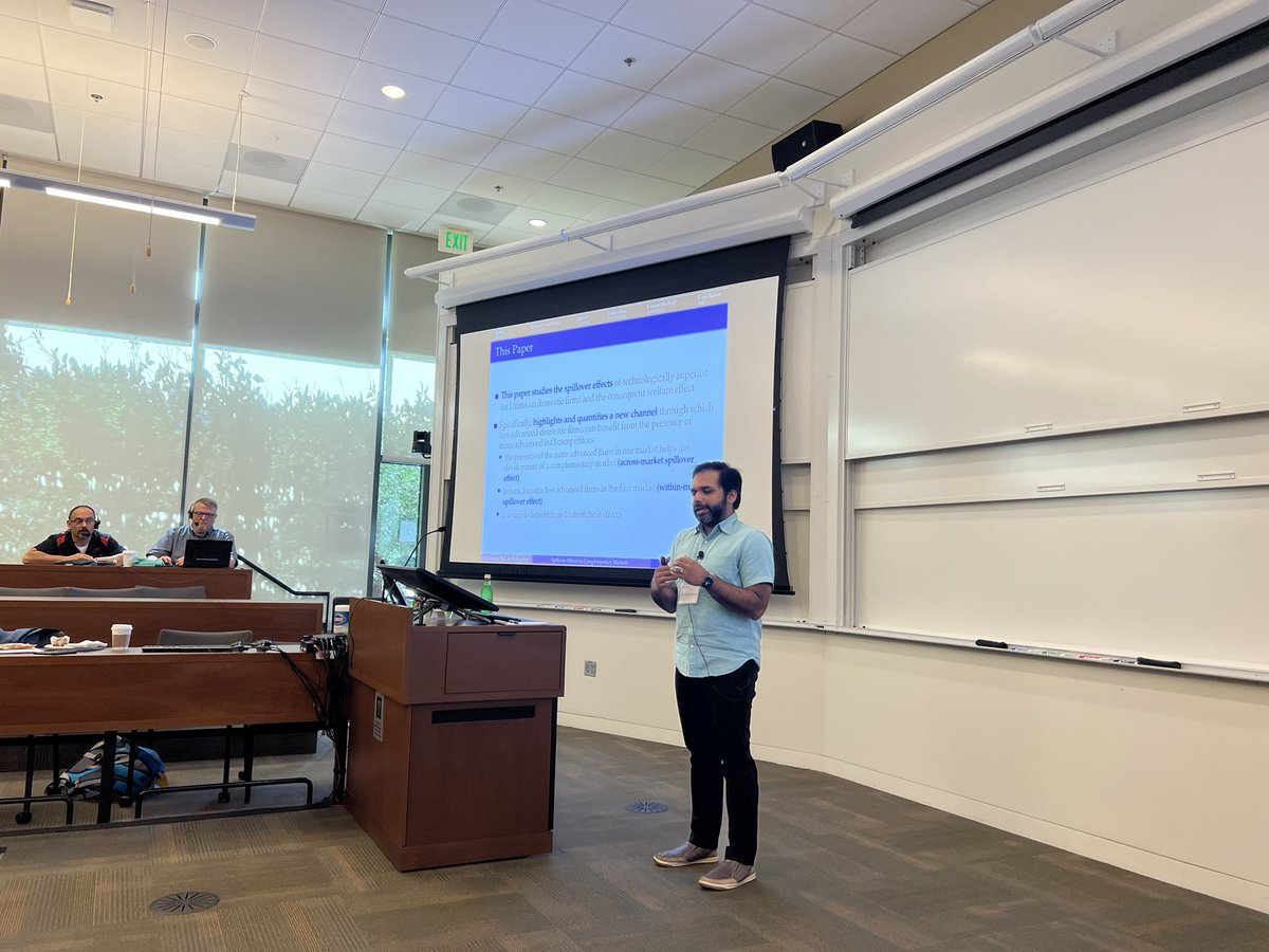 Engaging afternoon plenary session at #ChinaIndia conference at <a href="/StanfordGSB/">Stanford Graduate School of Business</a>.  Debi Mohapatra spoke about cross-market spillovers in tech adoption, Dante Donati about Facebook ads for malaria prevention and Shreya Kankanhalli on why small retailers don’t adopt Fintech.