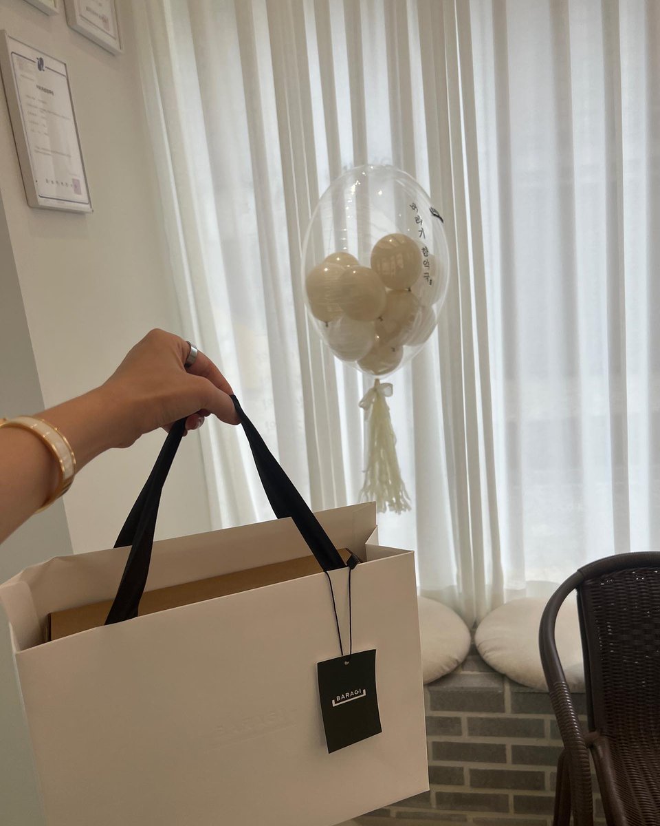 Angelina (@vincentychewogi) on Twitter photo 