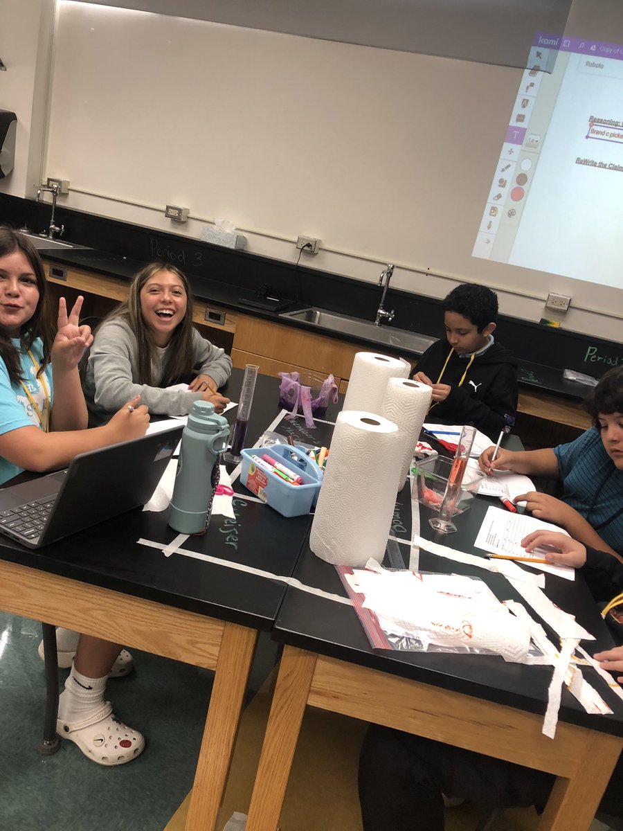 prpolasek's tweet photo. Practicing CER with some good old fashion lab experimentation and getting unexpected cool  bonuses https://t.co/HBTbPtn9UA