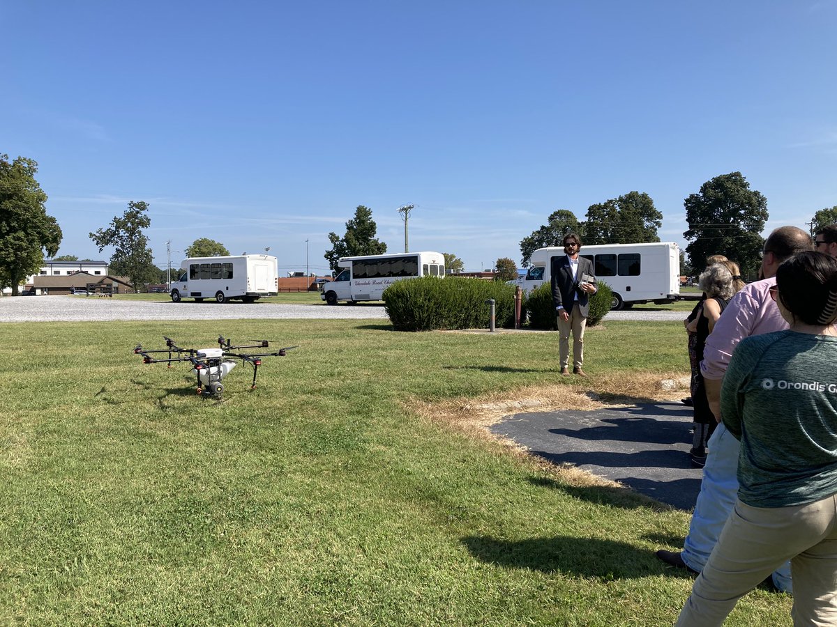 stouney_12's tweet photo. We had a great Ag Day for our Leadership Murray class. I enjoyed learning more about the technological advances, spray drones and digital solutions to assist farmers, as well as  the history of farming in this area. Thank you to everyone who planned and provided the day for us! https://t.co/CxEZ0HWgSK