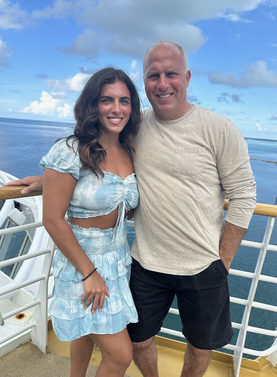 Adam Scheier tweet media