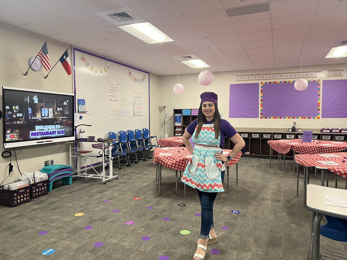 VSalgadoJES's tweet photo. Restaurant 502 is now closed! ππ©π»βπ³ Our Chefs worked very hard on their genre recipes & presentations! They did amazing!! π #proudteacher
#jeschat #wallerisdgreatness #bookgenretasting #classroomtransformation #genrestudy https://t.co/DZN7MvnqXZ