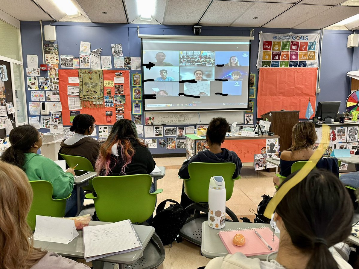 We participated in 2 @InstituteGC @Gen_Global_ video conferences this week with students from India, Indonesia, Colombia, Mexico & Afghanistan. 1st conference we explored topic of poverty. 2nd conference focus was hate speech. #GlobalCitizenship